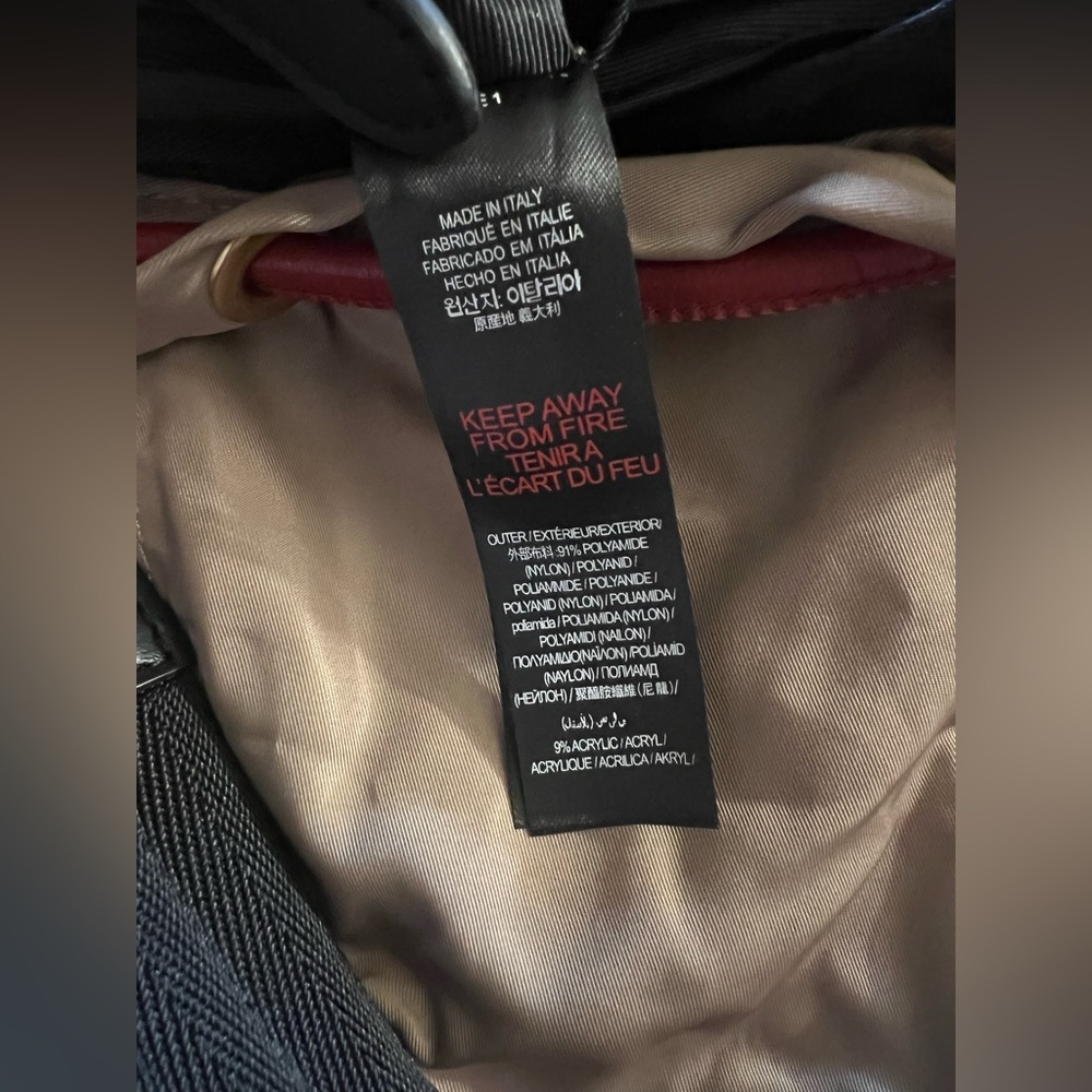 BURBERRY GRAPHIC CARTOON BACKPACK - Picture 9 of 12